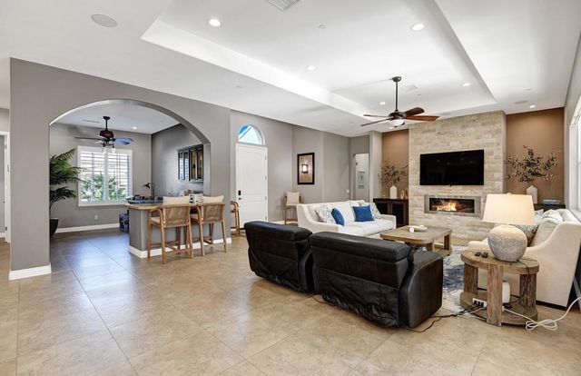 79185 Shadow Trail, La Quinta, CA 92253