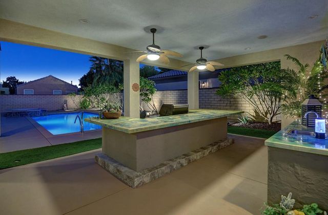 79185 Shadow Trail, La Quinta, CA 92253