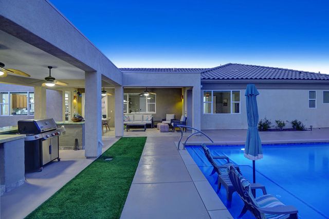 79185 Shadow Trail, La Quinta, CA 92253