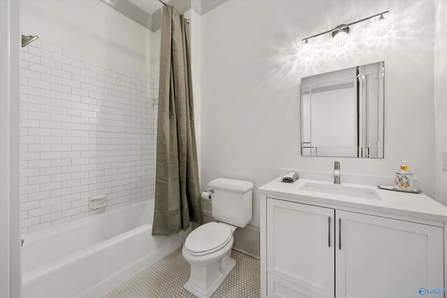 21 Ledges Main SE, Huntsville, AL 35802