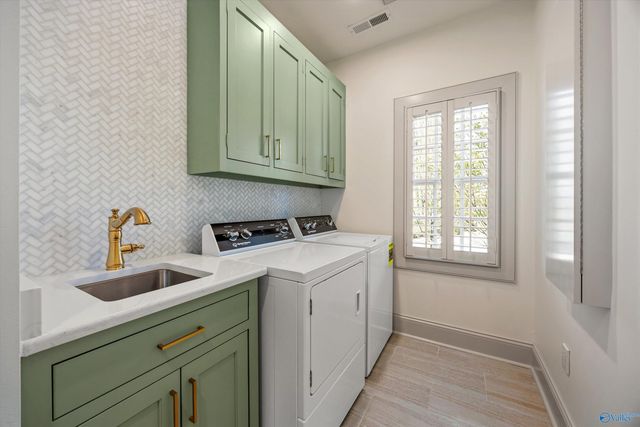 21 Ledges Main SE, Huntsville, AL 35802