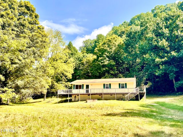 6090 Shaffertown Road, Bristol, VA 24202