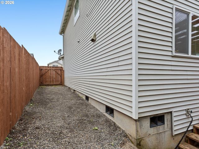 9613 Ne 26TH Pl, Vancouver, WA 98665