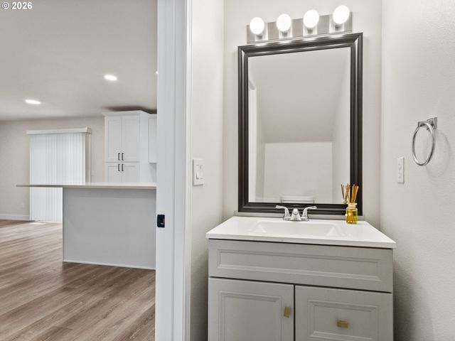 9613 Ne 26TH Pl, Vancouver, WA 98665