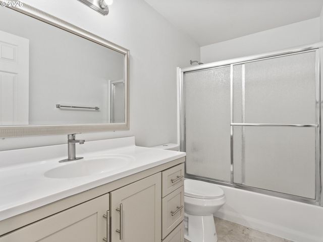 9613 Ne 26TH Pl, Vancouver, WA 98665