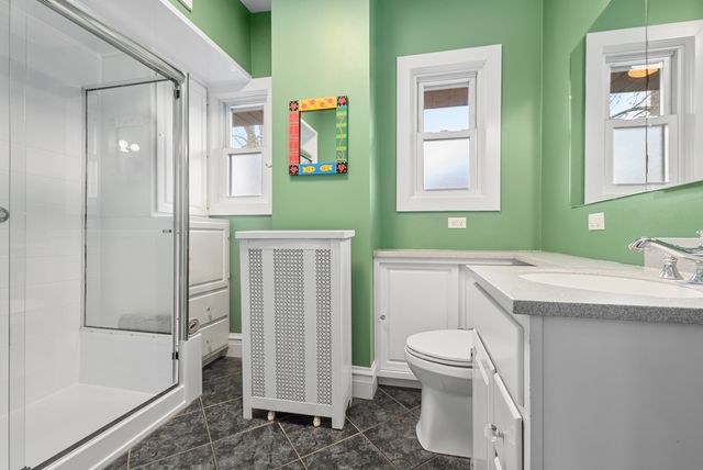 10024 S Leavitt Street, Chicago, IL 60643