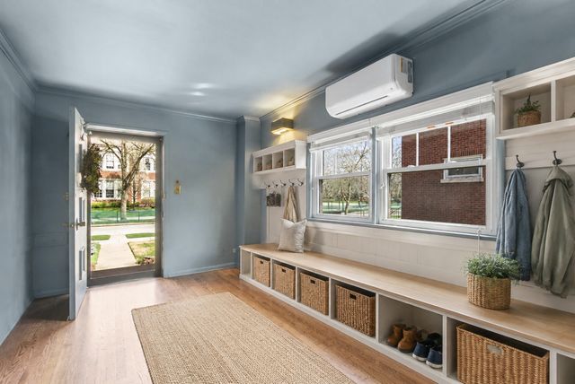 10024 S Leavitt Street, Chicago, IL 60643