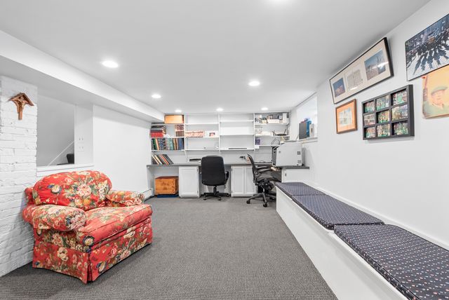 10024 S Leavitt Street, Chicago, IL 60643