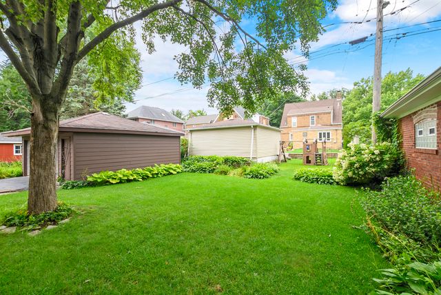 10024 S Leavitt Street, Chicago, IL 60643