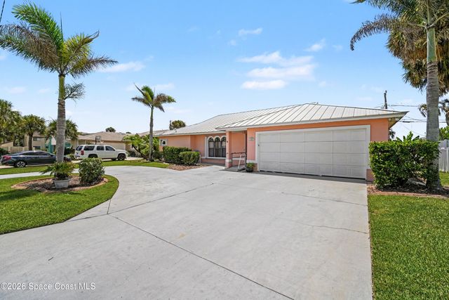 209 Chalet Avenue, Indialantic, FL 32903