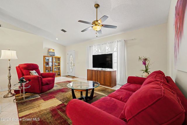 209 Chalet Avenue, Indialantic, FL 32903