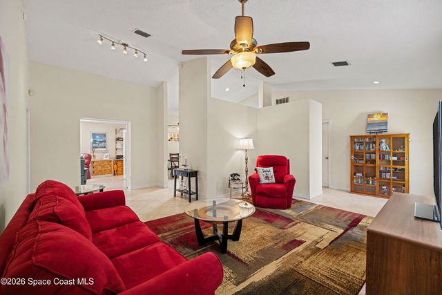 209 Chalet Avenue, Indialantic, FL 32903