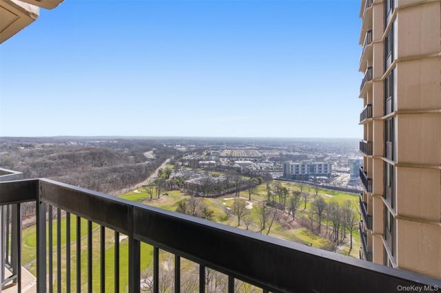 27110 Grand Central Parkway 26A, Floral Park, NY 11005