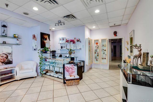 27110 Grand Central Parkway 26A, Floral Park, NY 11005