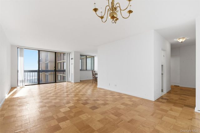 27110 Grand Central Parkway 26A, Floral Park, NY 11005