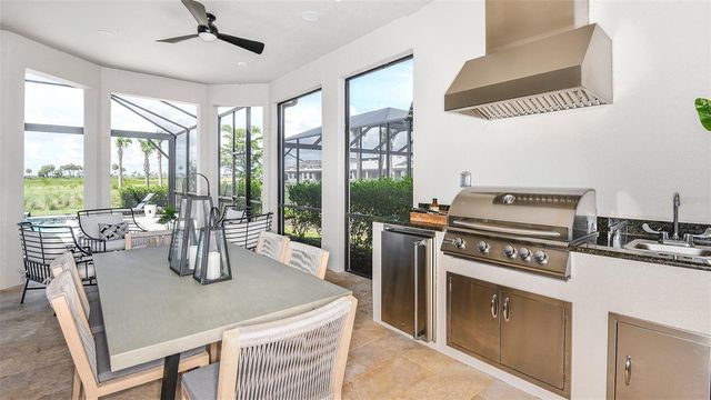 7712 MOONBEAM AVENUE, Sarasota, FL 34241
