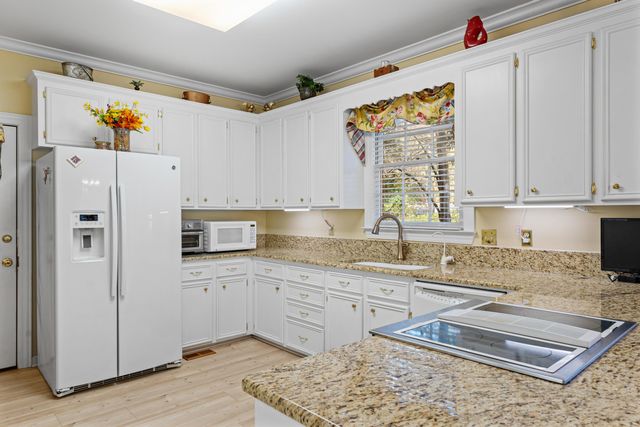 138 Governors Creek Drive, Orangeburg, SC 29118