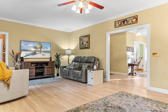 138 Governors Creek Drive, Orangeburg, SC 29118