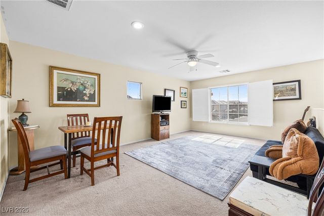 5456 Raccoon Valley Lane, Las Vegas, NV 89122