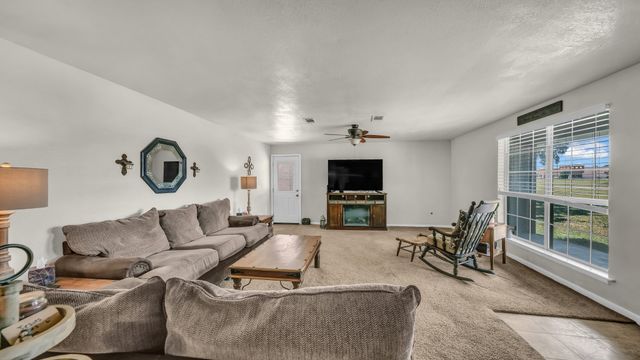 301 S Spring Branch Trail, Springtown, TX 76082