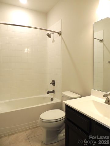1912 Catkin Lane, Charlotte, NC 28205