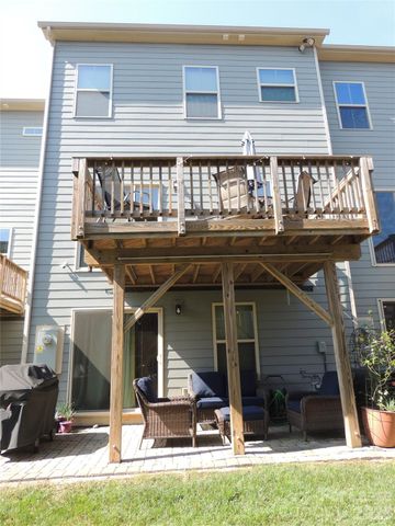 1912 Catkin Lane, Charlotte, NC 28205