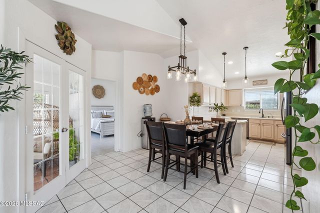 91 Circulo Cortez, Rio Rico, AZ 85648
