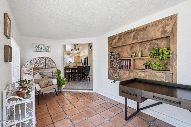 91 Circulo Cortez, Rio Rico, AZ 85648