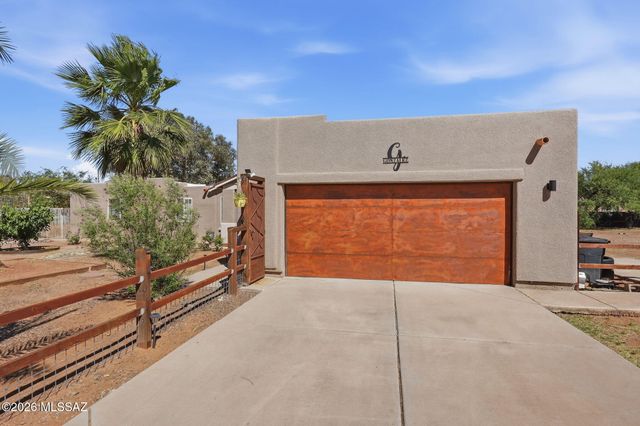 91 Circulo Cortez, Rio Rico, AZ 85648