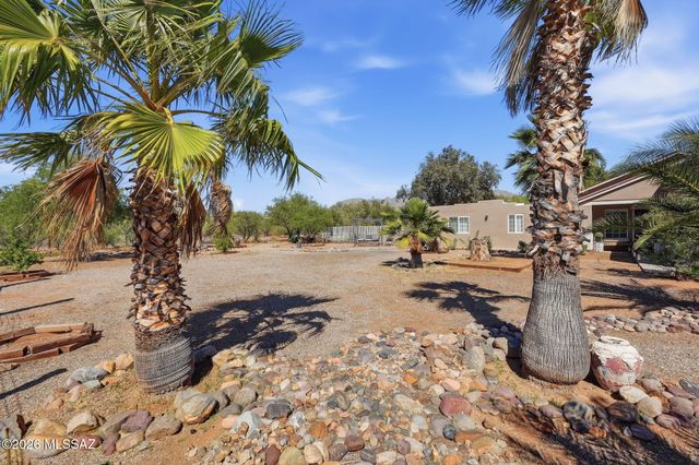 91 Circulo Cortez, Rio Rico, AZ 85648