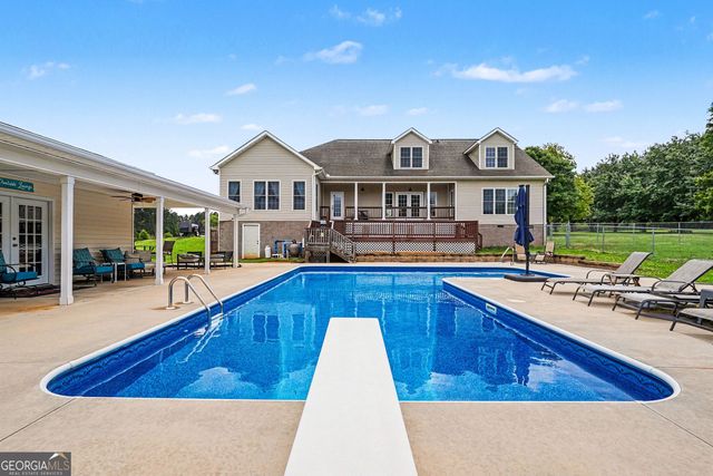 670 S 6th Extension Street, Milner, GA 30257