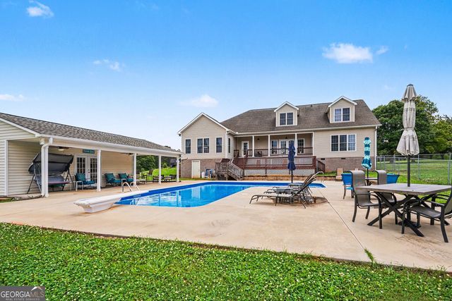 670 S 6th Extension Street, Milner, GA 30257