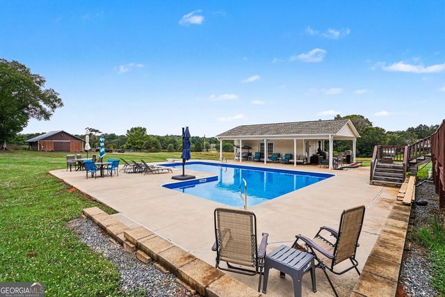 670 S 6th Extension Street, Milner, GA 30257