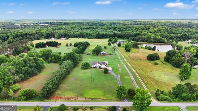 670 S 6th Extension Street, Milner, GA 30257