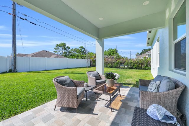 1950 SW Glendale Street, Port St. Lucie, Port St Lucie, FL 34987