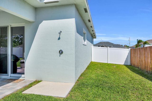 1950 SW Glendale Street, Port St. Lucie, Port St Lucie, FL 34987