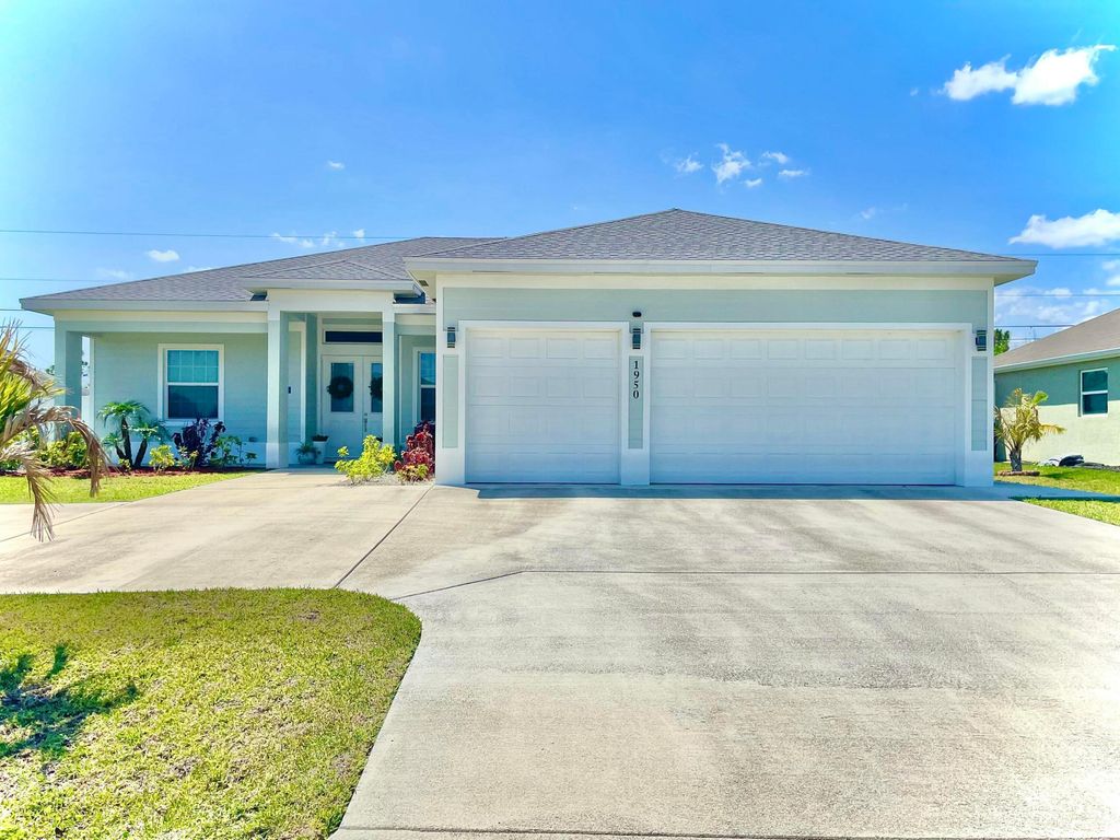 1950 SW Glendale Street, Port St. Lucie, Port St Lucie, FL 34987