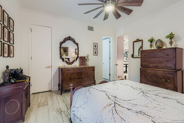 7711 Broadway Apt 1C, San Antonio, TX 78209