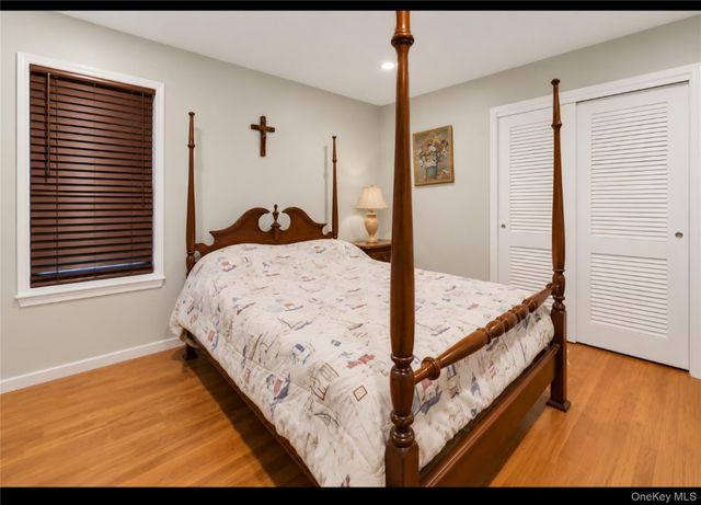 170 Division Avenue, Blue Point, NY 11715