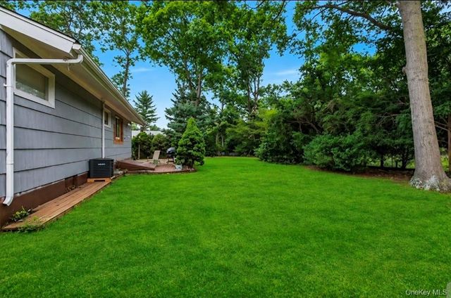 170 Division Avenue, Blue Point, NY 11715