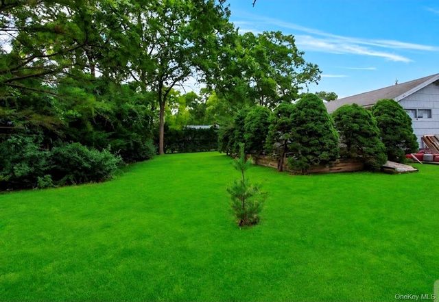 170 Division Avenue, Blue Point, NY 11715