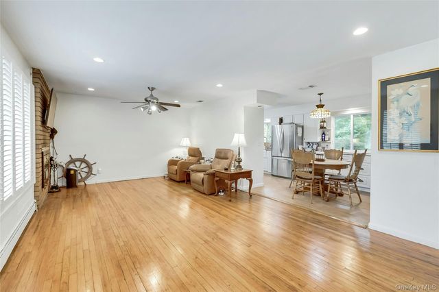 170 Division Avenue, Blue Point, NY 11715