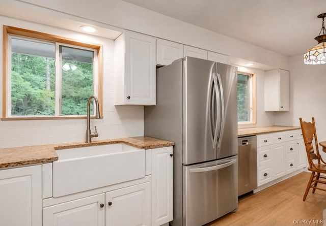 170 Division Avenue, Blue Point, NY 11715