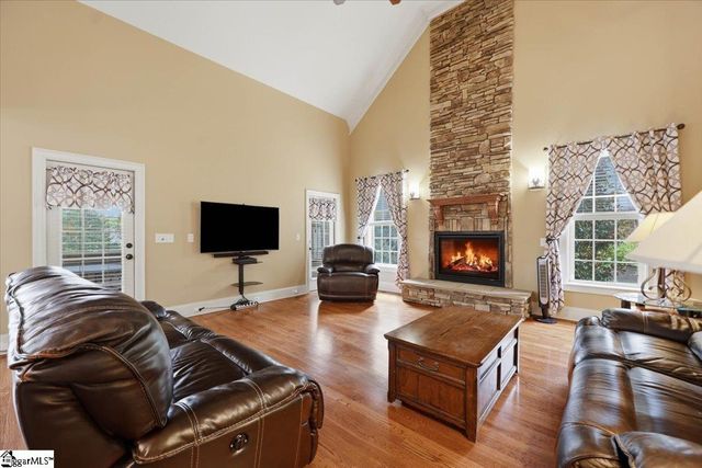 25 Griffith Knoll Way, Greer, SC 29651