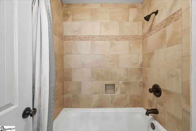 25 Griffith Knoll Way, Greer, SC 29651
