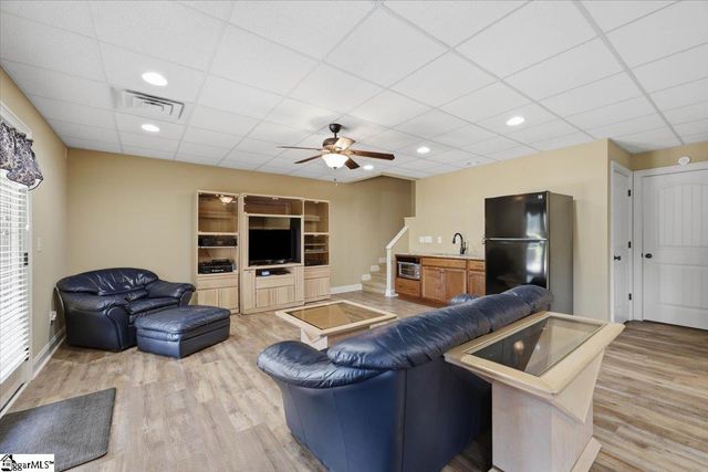 25 Griffith Knoll Way, Greer, SC 29651