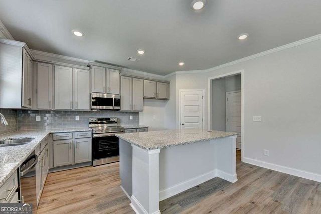 7309 Yewtree Drive Walk, Flowery Branch, GA 30542