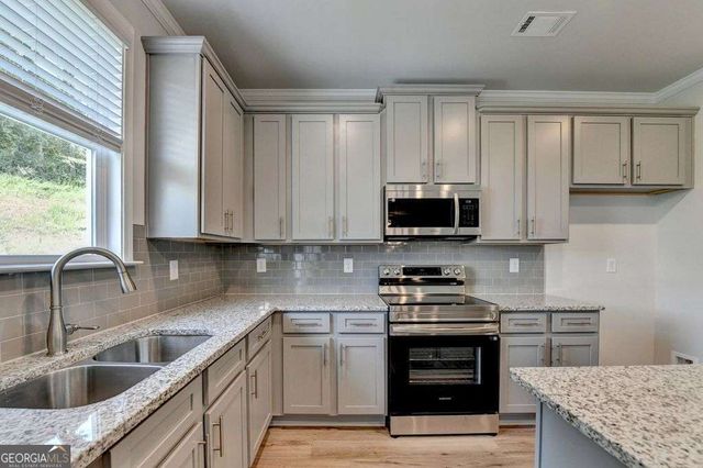 7309 Yewtree Drive Walk, Flowery Branch, GA 30542