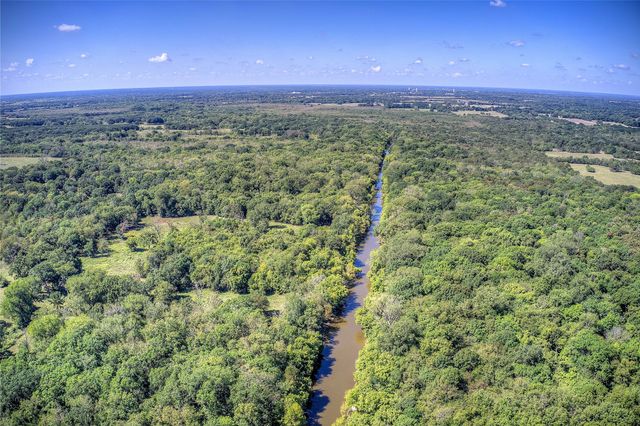 429 County Road 4736, Cumby, TX 75433