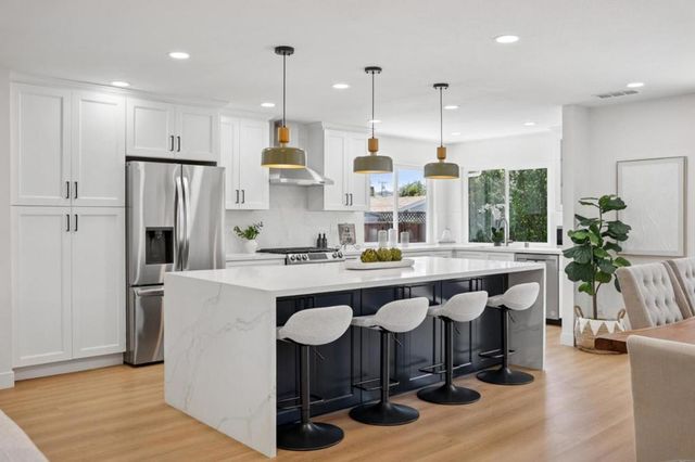 2608 S Norfolk Street, San Mateo, CA 94403